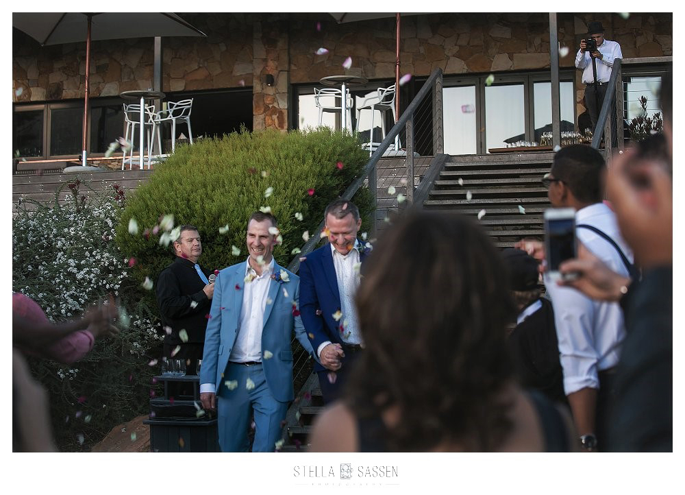 0029cape pont vineyards same sex wedding