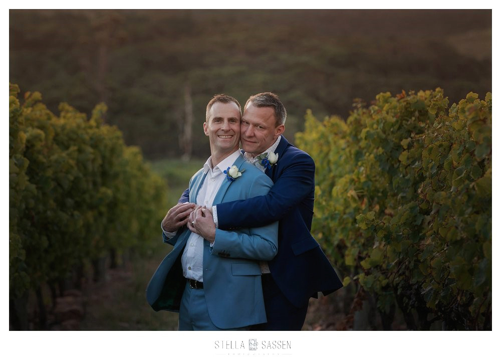 0040cape pont vineyards same sex wedding