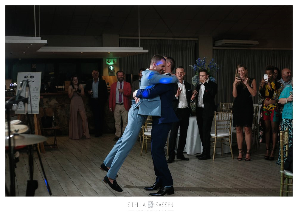 0065cape pont vineyards same sex wedding