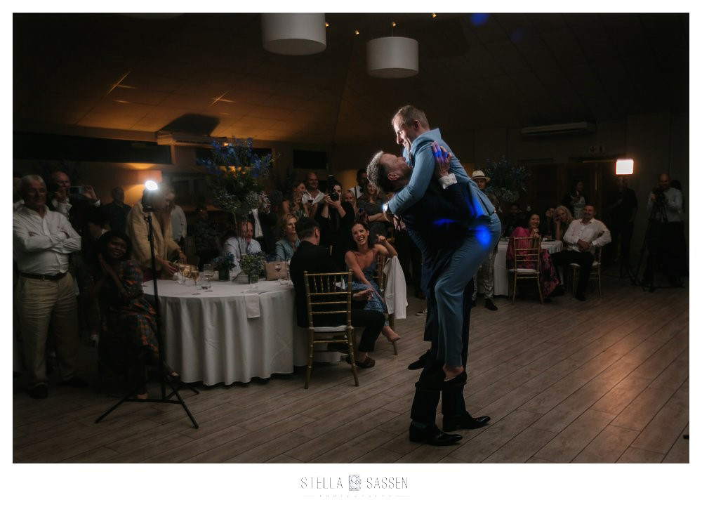 0069cape pont vineyards same sex wedding