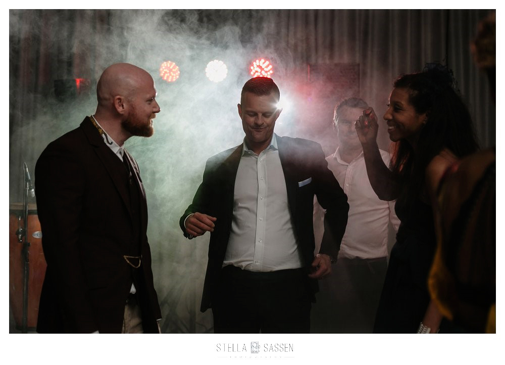 0076cape pont vineyards same sex wedding