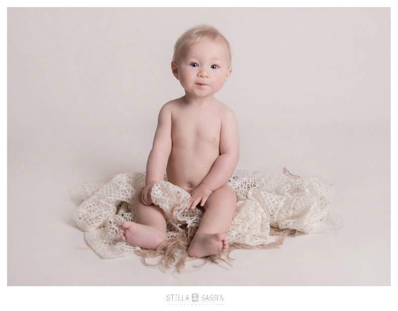 20190826 isabella sitter 3