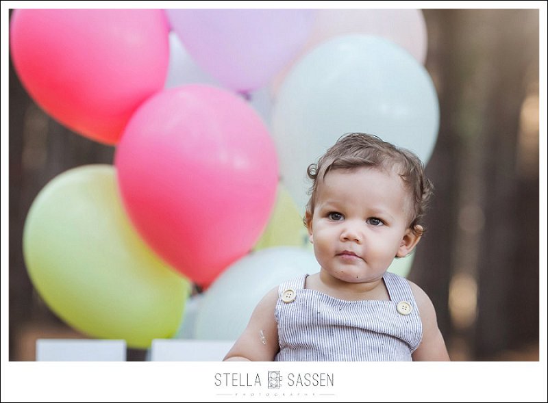 20220602 caden cake smash 3