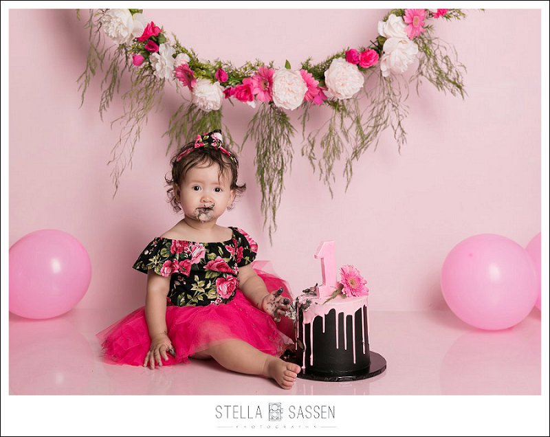 20220604 everly cake smash 2