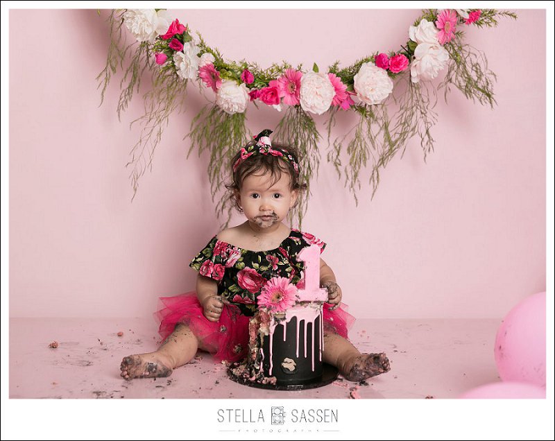 20220604 everly cake smash 5