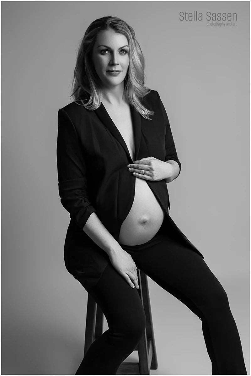 cape town black white maternity portraits 17